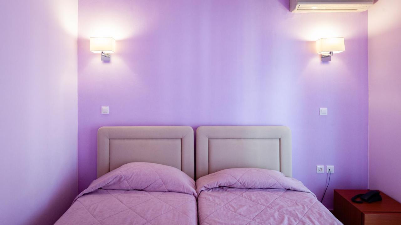Hotel Apanema Vivári Buitenkant foto