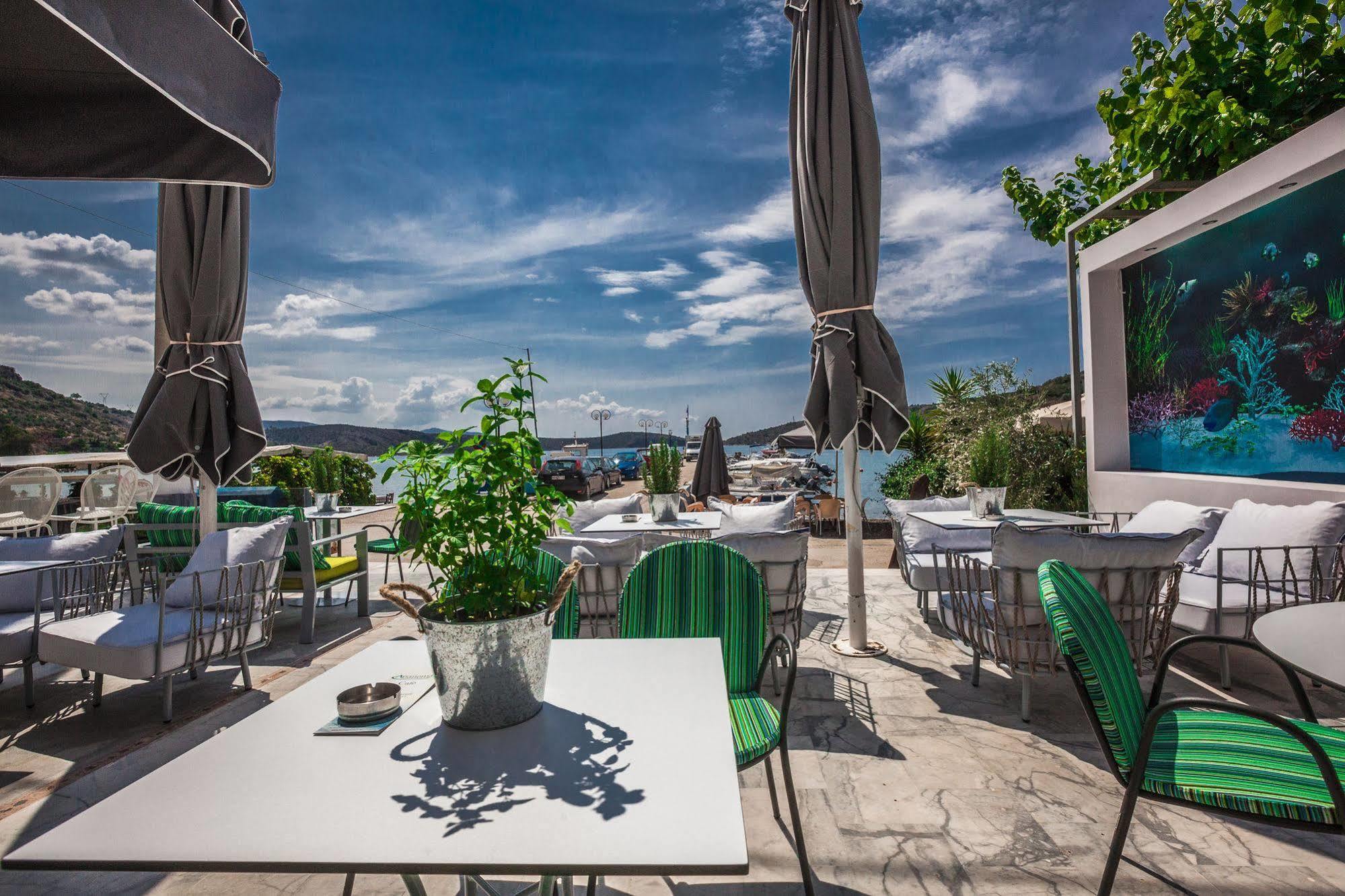Hotel Apanema Vivári Buitenkant foto